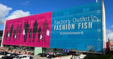 Factory Outlet FASHION FISH