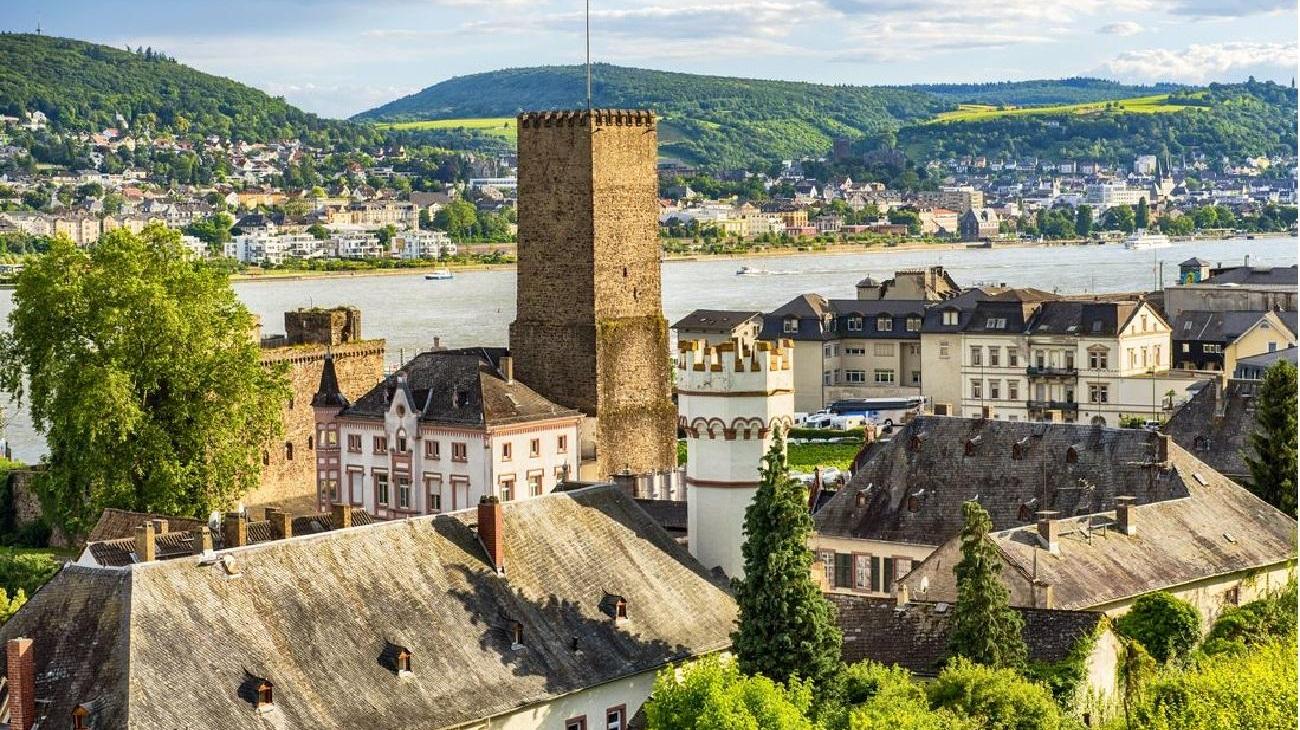 Gruppenreisen nach Deutschland – die hessische Stadt Rüdesheim besuchen