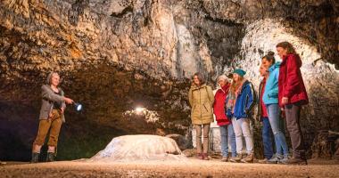 Tropfsteinhöhle & Seminarzentrum Schulerloch