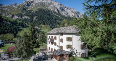 Hüschera Lodge Splügen