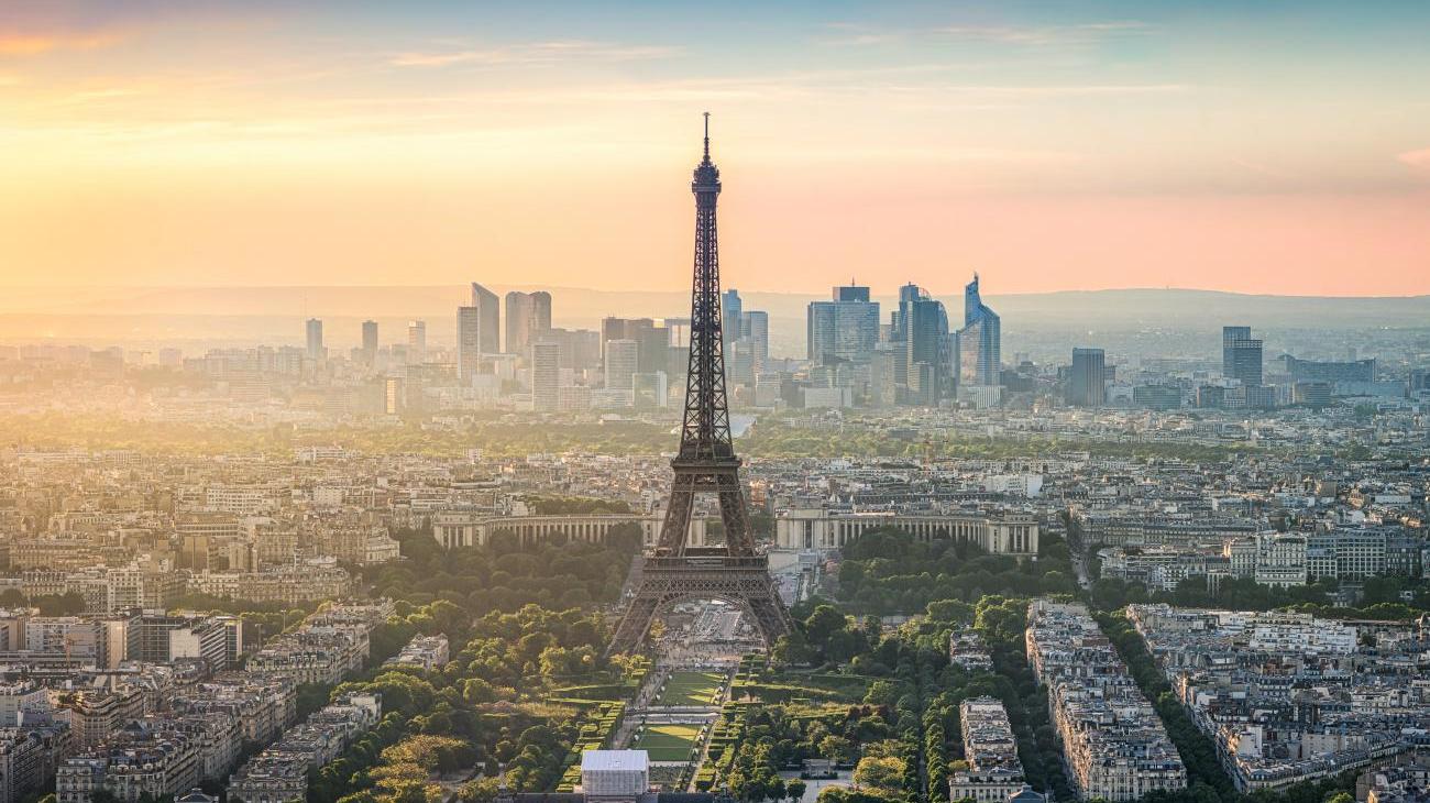 Gruppenreisen nach Frankreich - Eiffelturm entdecken 