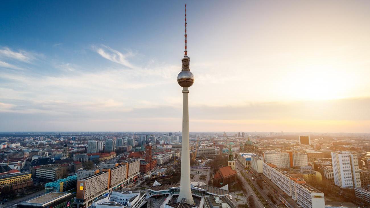 Gruppenreisen nach Berlin - Fernsehturm als berühmte Top-Sehenswürdigkeit
