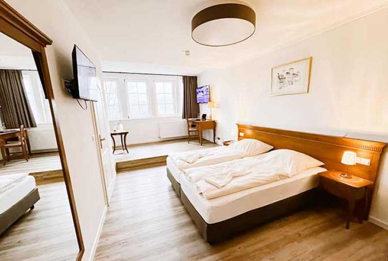 HOTEL BURG WARBERG