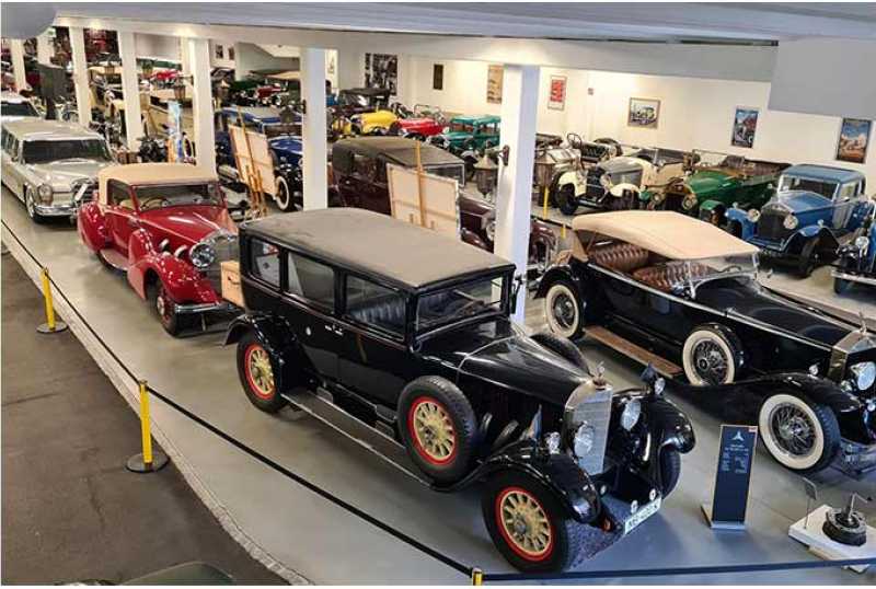 Auto- und Uhrenwelt Schramberg