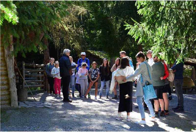 Ötzi-Dorf & Greifvogelpark